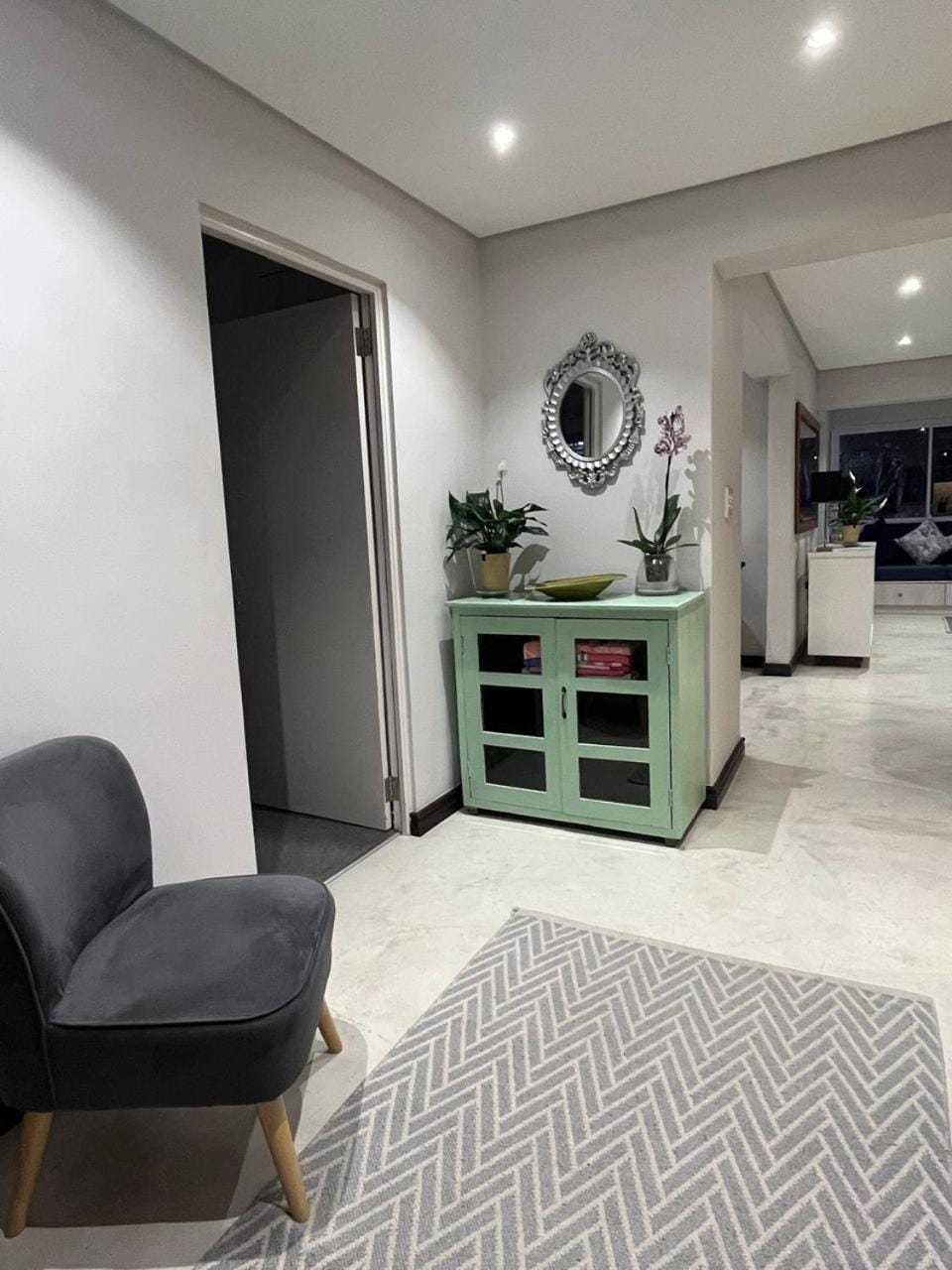 Doverhurst - Sea Point Cape Town Apartment in Sea Point