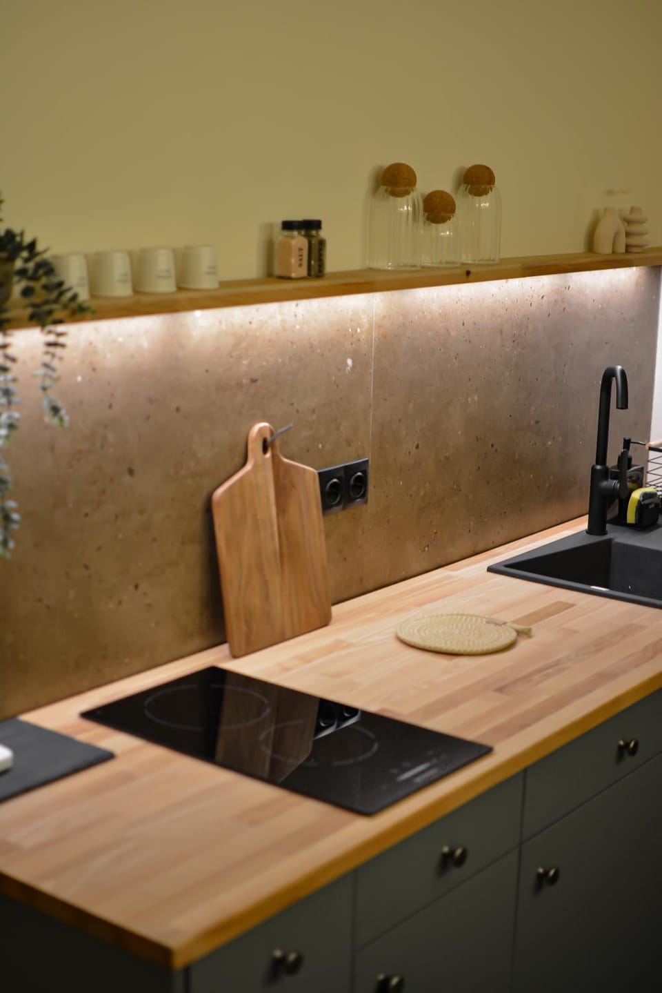 Coffee/tea facilities, Kitchen or kitchenette