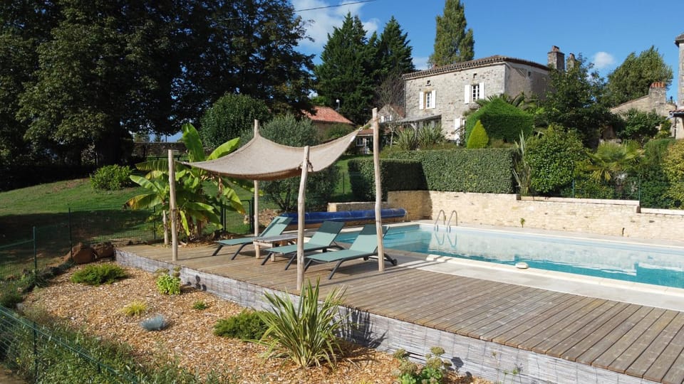 Gîte la Vallée Lalaurie House in Nouvelle-Aquitaine