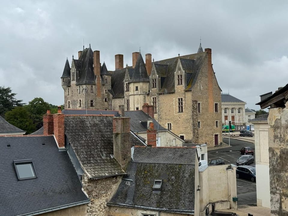Neighbourhood, City view, Landmark view