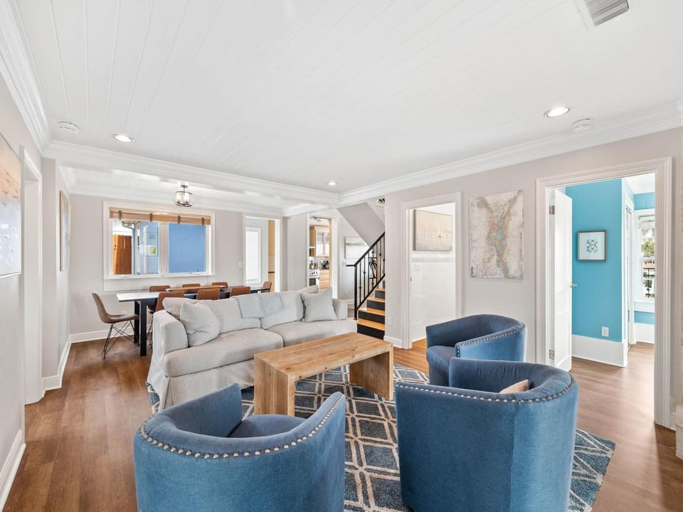 Living room, Seating area, Dining area, Bedroom, furniture