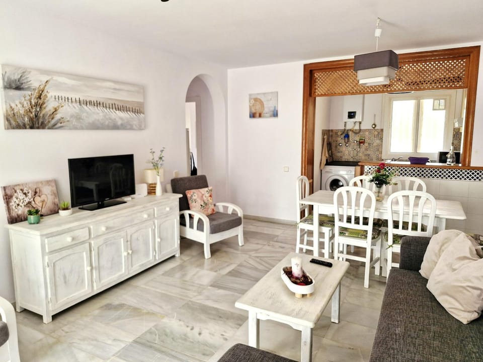 Bajo Golf Center Pueblo Apartment in Roquetas de Mar