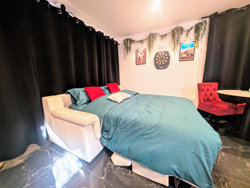 DRoom-Sauna Balneo & Cinema à Menton jusqu'à 4 invités Apartment in Menton