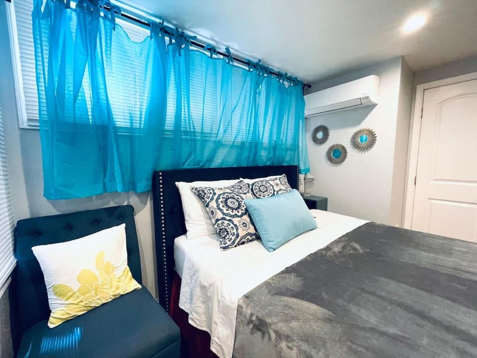 Luxe City Hall Suite by Rittenhouse Square Apartment in Rittenhouse Square