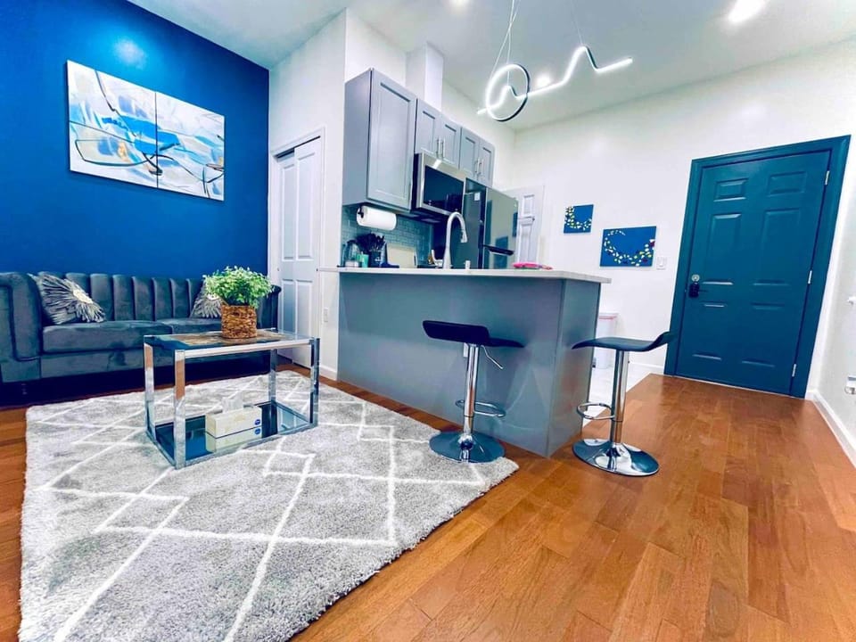 NEW - 1 Bedroom near Rittenhouse Square Apartment in Philadelphia