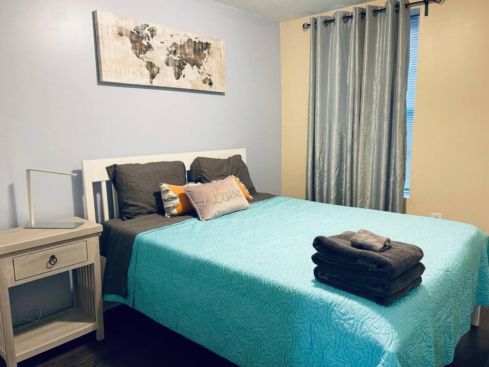 Cozy Beautiful 2BD Apt in Center City Apartment in Philadelphia