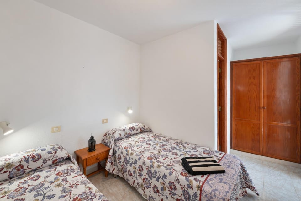 Property building, Living room, Bedroom