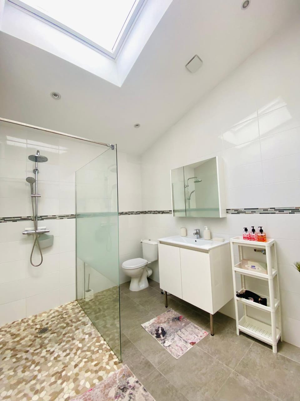 Shower, Toilet, Bathroom