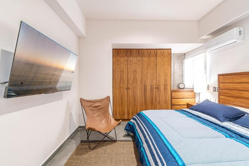 Stylish Stay in the heart of the Mazatlán Malecon Apartment in Mazatlan