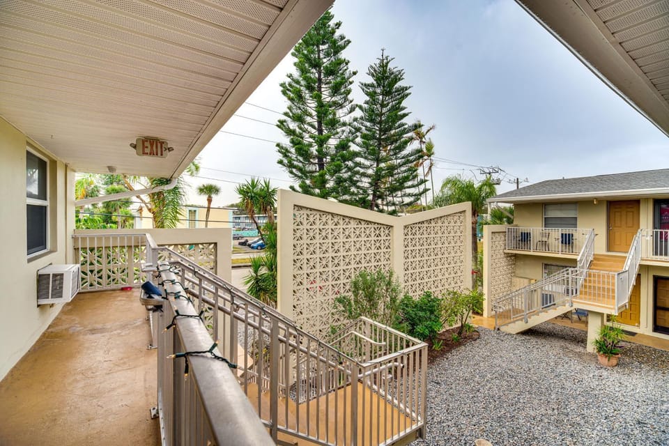 Half-Mi to Ocean: Cape Canaveral Beach Hideaway! Apartment in Cape Canaveral