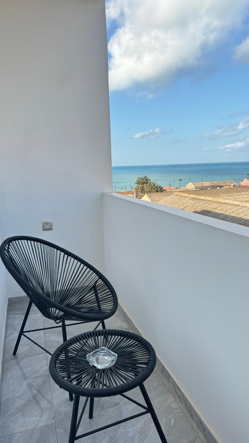 Natural landscape, View (from property/room), Balcony/Terrace, Beach, Sea view