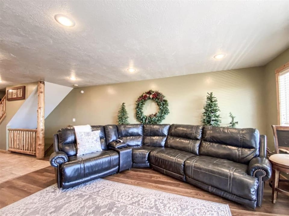 Lake View Condo 874 2 Bear Lake Views House in Garden City