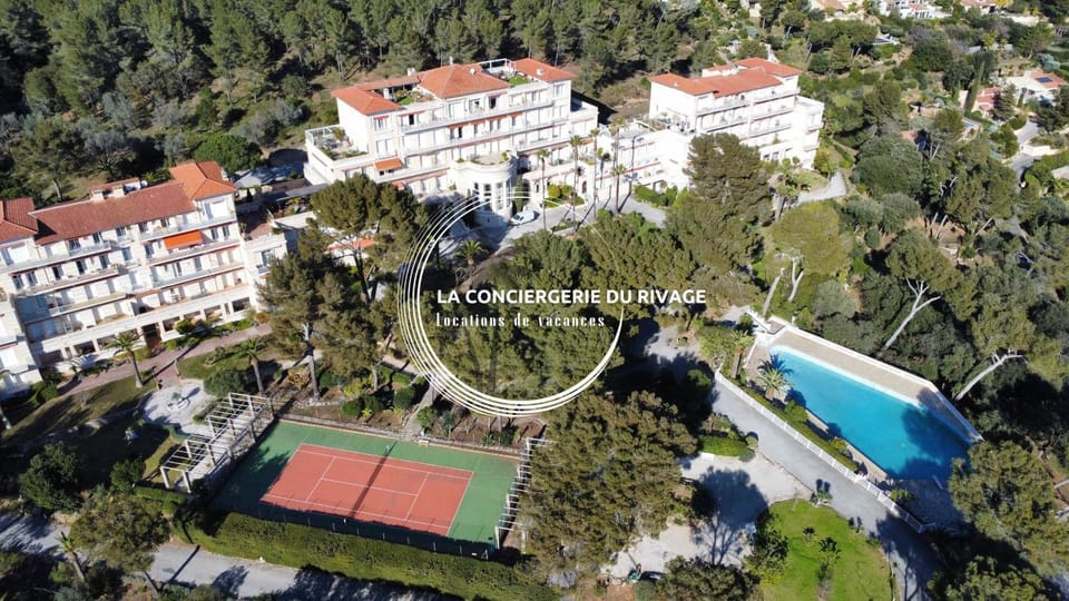 Le Mont des Oiseaux - Vue panoramique - Piscine Apartment in Hyères