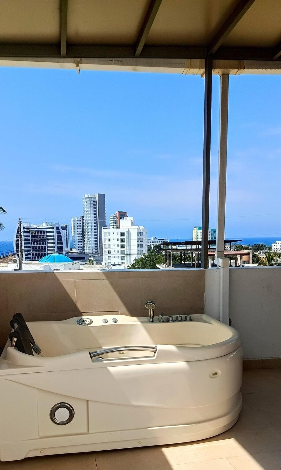 Departamento con Jacuzzi Privado Apartment in Manta