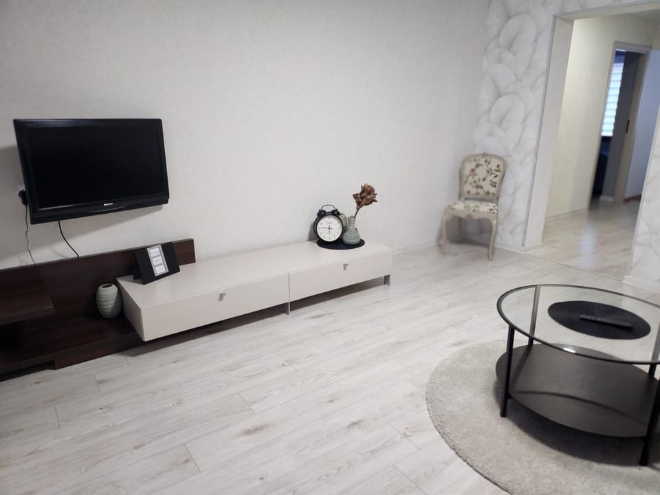 3 kambarių "Tulpių" apartamentų nuoma Telšiuose Apartment in Lithuania