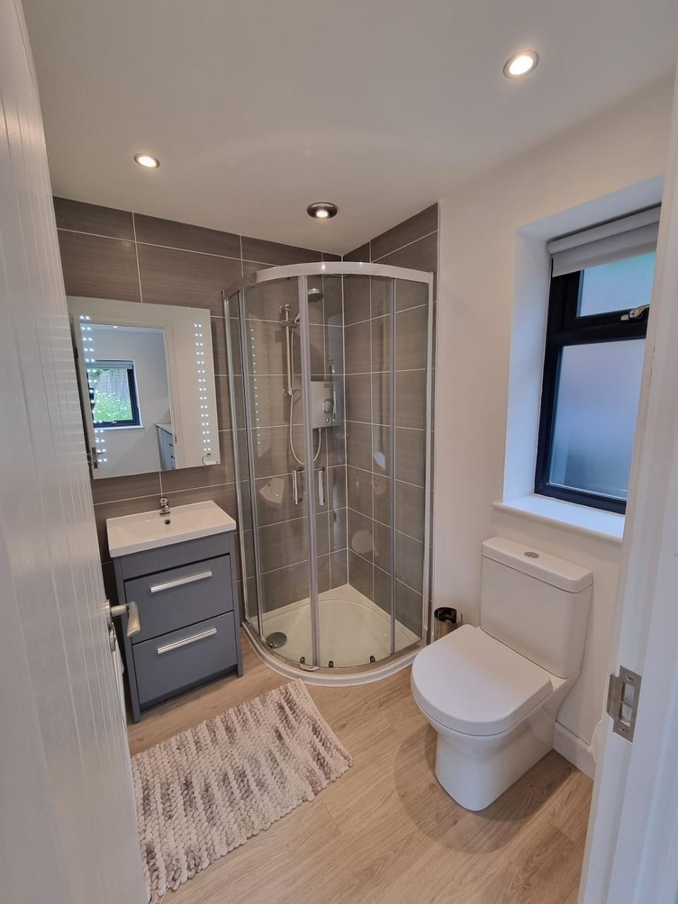 The Garden Room Apartment in Henley-on-Thames