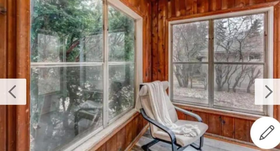 Entire Four Bedrooms House Close to Downtown Minneapolis Minneapolis, U of m US Bank Stadium House in Minneapolis