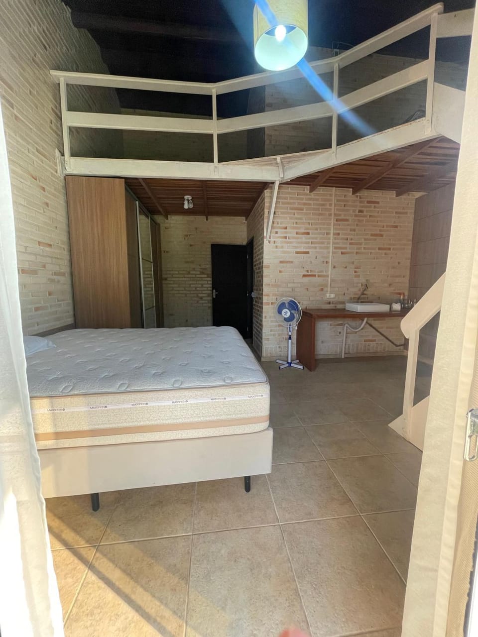 Bed, Photo of the whole room