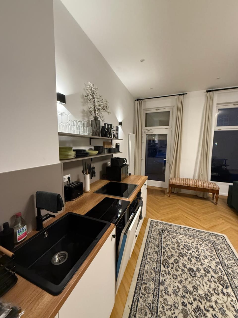 Rockchair - NB20 Cozy Apartment in Friedrichshain Ostkreuz Apartment in Berlin