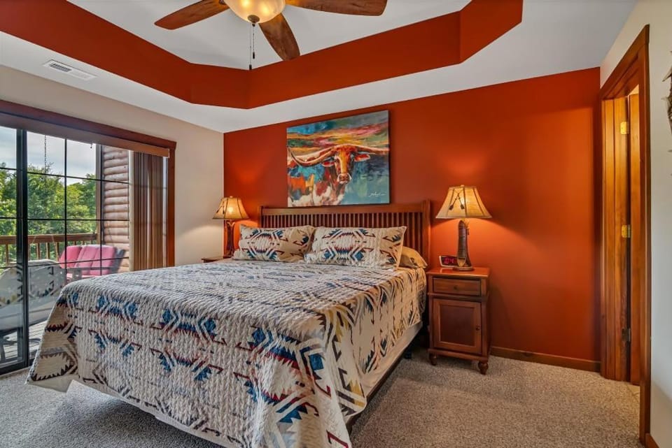 2BR Village At Indian Point 1801 near SDC - Free Tickets Daily up to $500 House in Indian Point