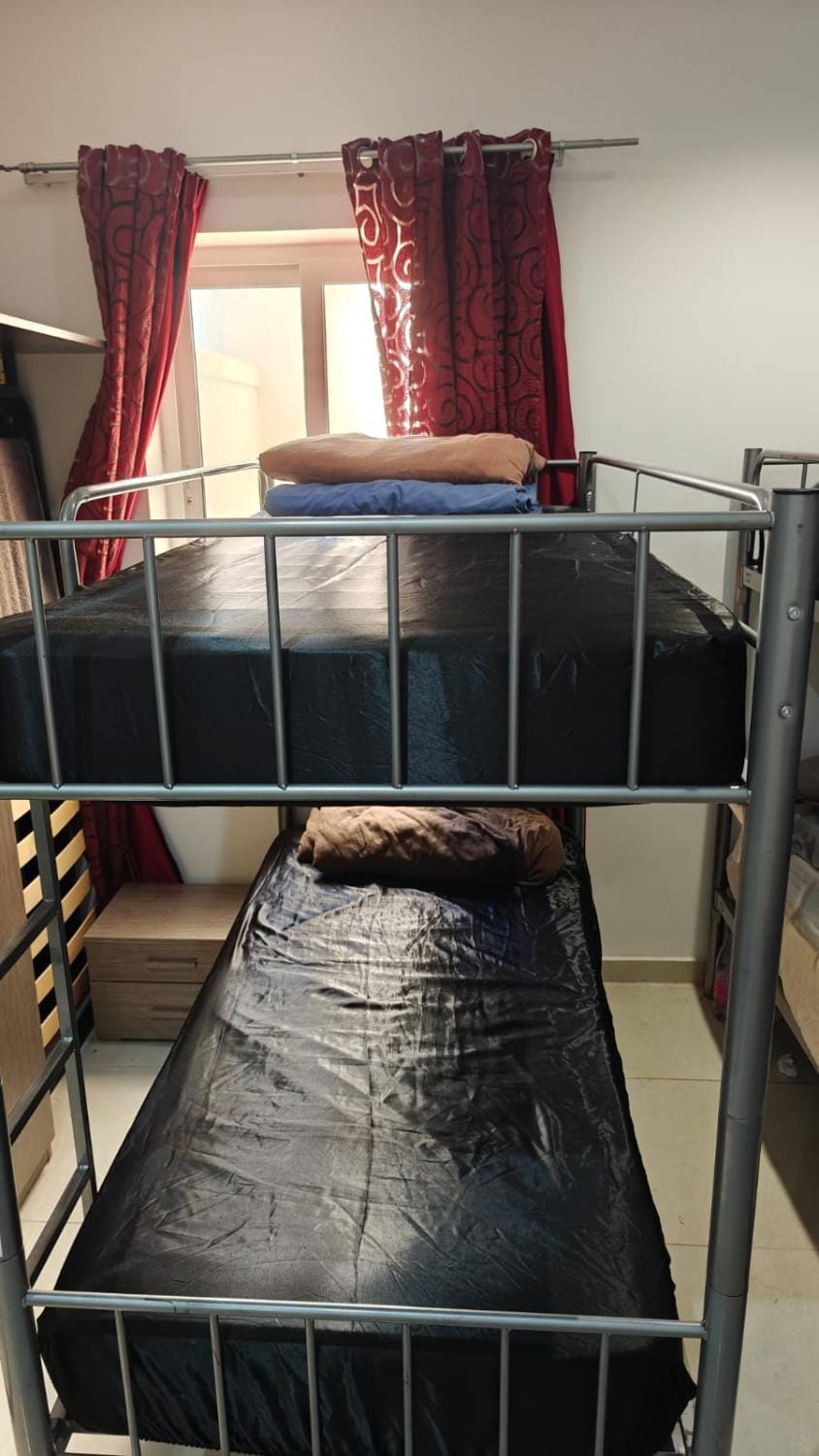 Girls Only Shared Room Gzira #1 Hostel in Malta