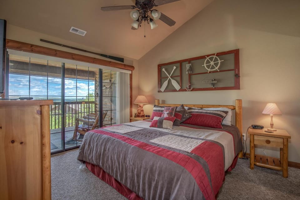 2BR Village At Indian Point 2009 near SDC - Free Tickets Daily up to $500 House in Indian Point