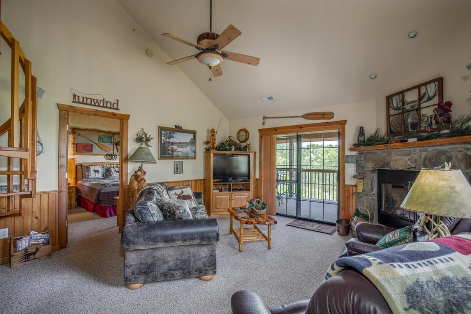 2BR+Loft Village At Indian Point 1912 near SDC- Free Tickets Daily up to $500 House in Indian Point
