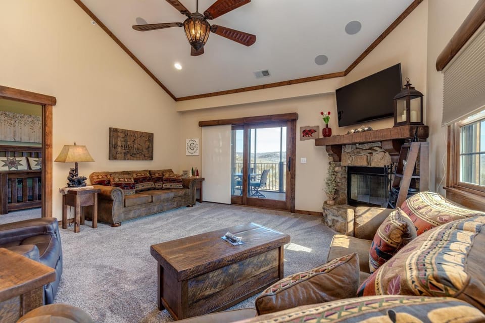3BR+Loft Village At Indian Point 1406 near SDC -Free Tickets up to $500 Value House in Indian Point