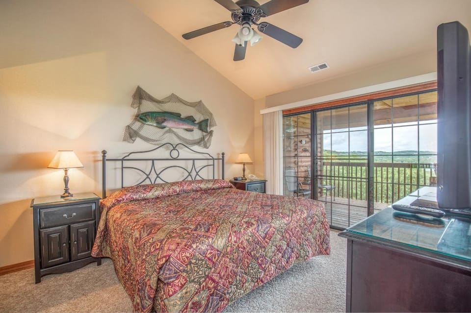 2BR Village At Indian Point 2010 near SDC - Free Tickets Daily up to $500 House in Indian Point