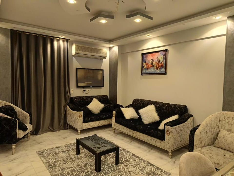 السادس من اكتوبر Apartment in Egypt