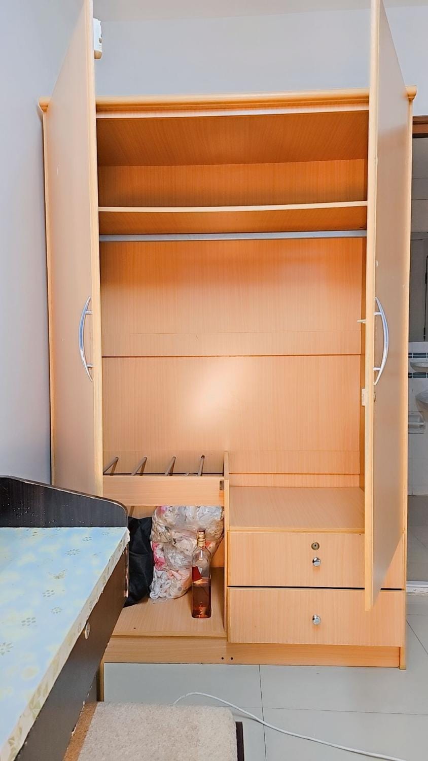 wardrobe