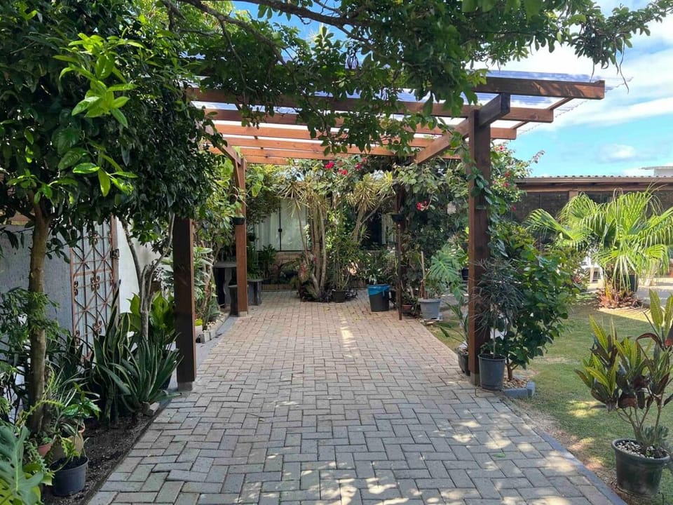 Recanto da natureza perto da praia House in Florianopolis
