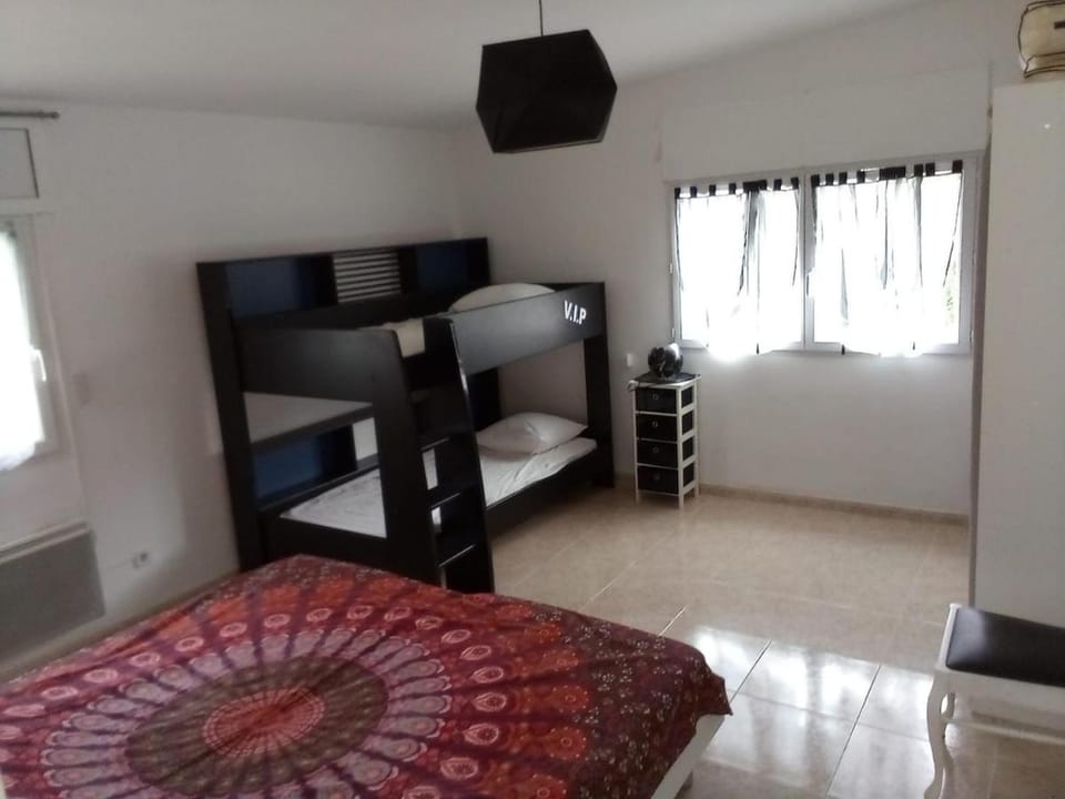 Family villa with sea view and pool Villa in Lloret de Mar