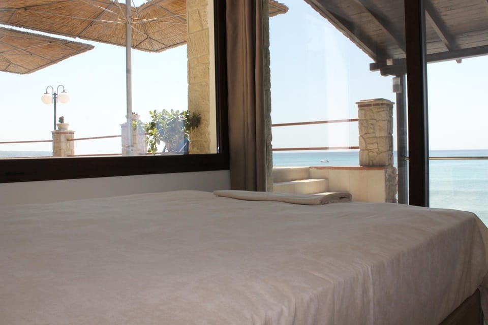 Bed, View (from property/room), Bedroom, Sea view