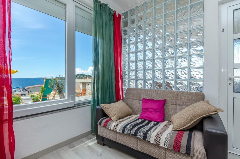 Seating area, Sea view