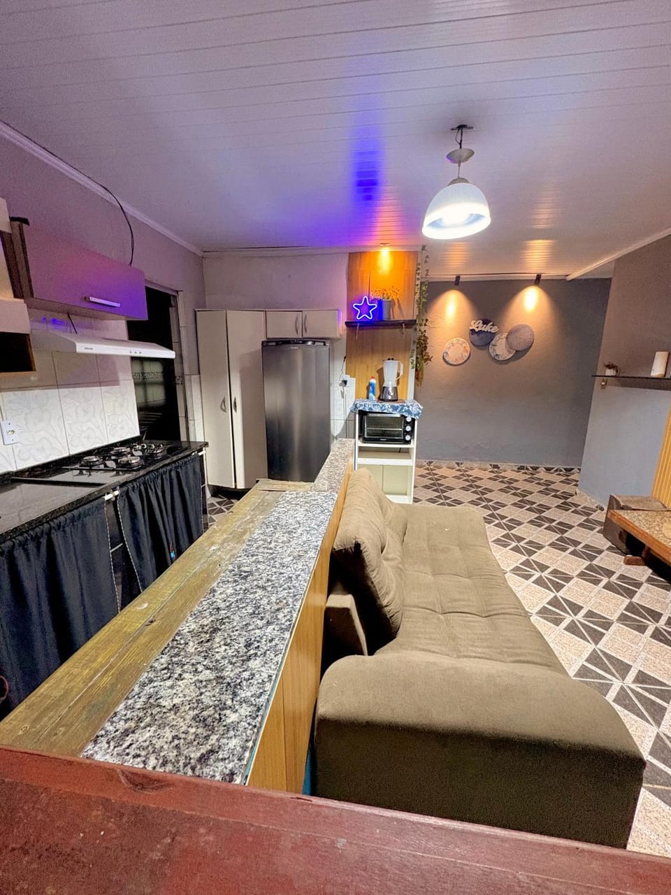 Kitchen or kitchenette, Living room, Seating area, Bedroom