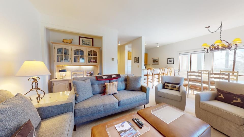 Wildflower Condo 662 - 2 Bedrooms House in Sun Valley