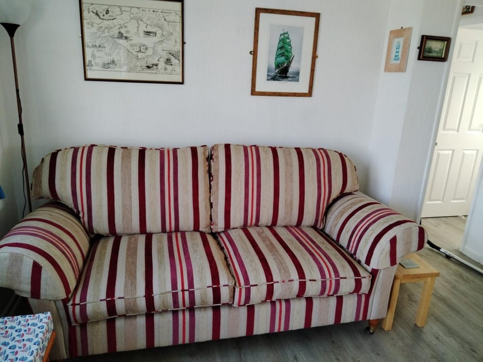 Seawinds Chalet Apartment in Yaverland