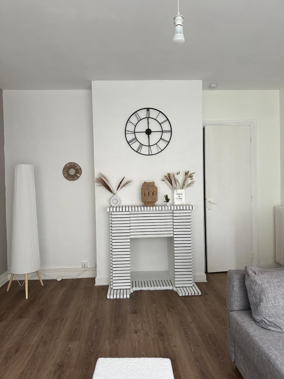 Appartement cosy en centre ville de Dunkerque avec balcon & parking avec portail privé - place non nominative Apartment in Dunkirk