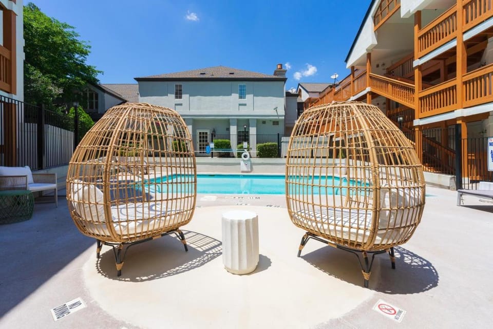 NEW Central Buckhead Apt Atlanta Gem Apartment in Buckhead