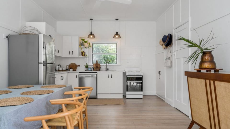Bruns Beach Shack Bed and Breakfast in Brunswick Heads