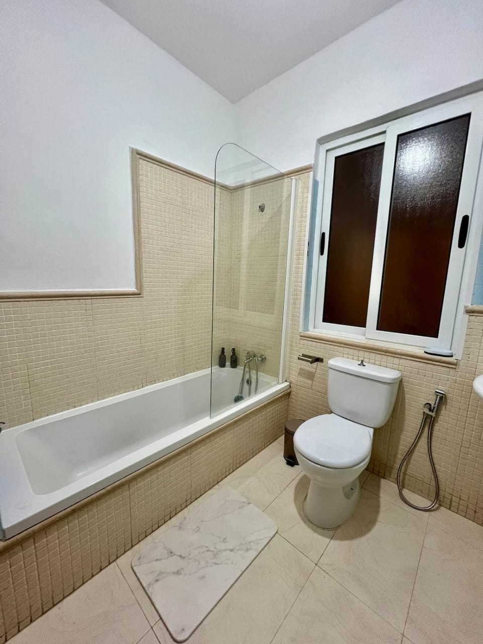Bathroom, Bath