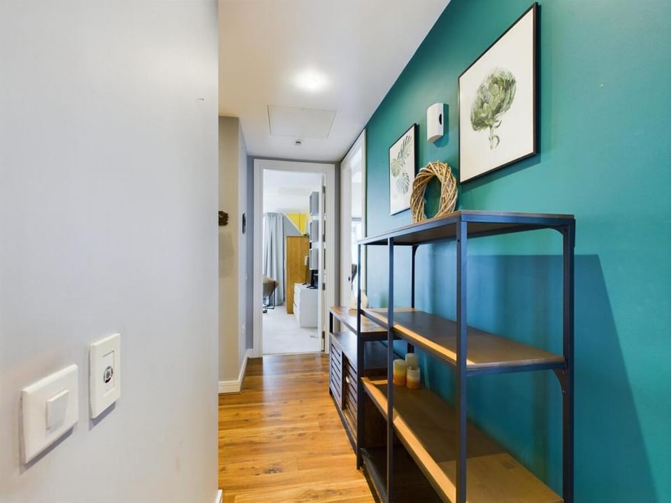 Free Parking Spacious 3 Bedroom Apartment Apartment in Belfast