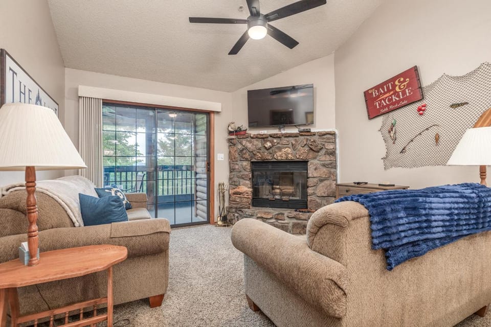 2BR Village At Indian Point 812 near SDC-Free Tickets Daily up to 500 Value House in Indian Point