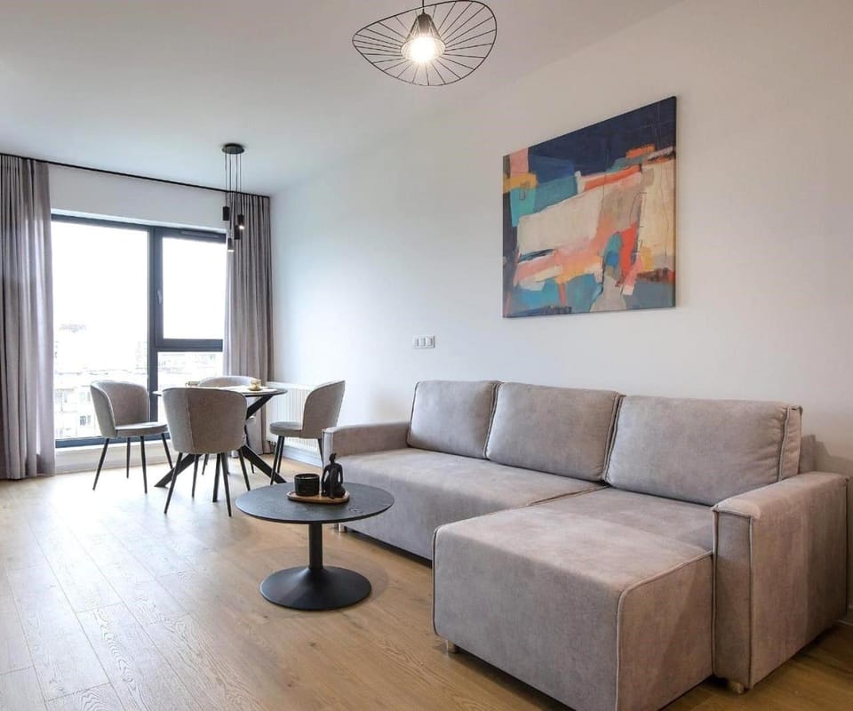 Sea Side by Dumi Apartment in Constanta
