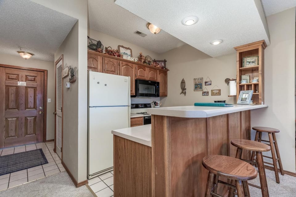 2BR Village At Indian Point 905 near SDC-Free Tickets Daily up to $500 House in Indian Point