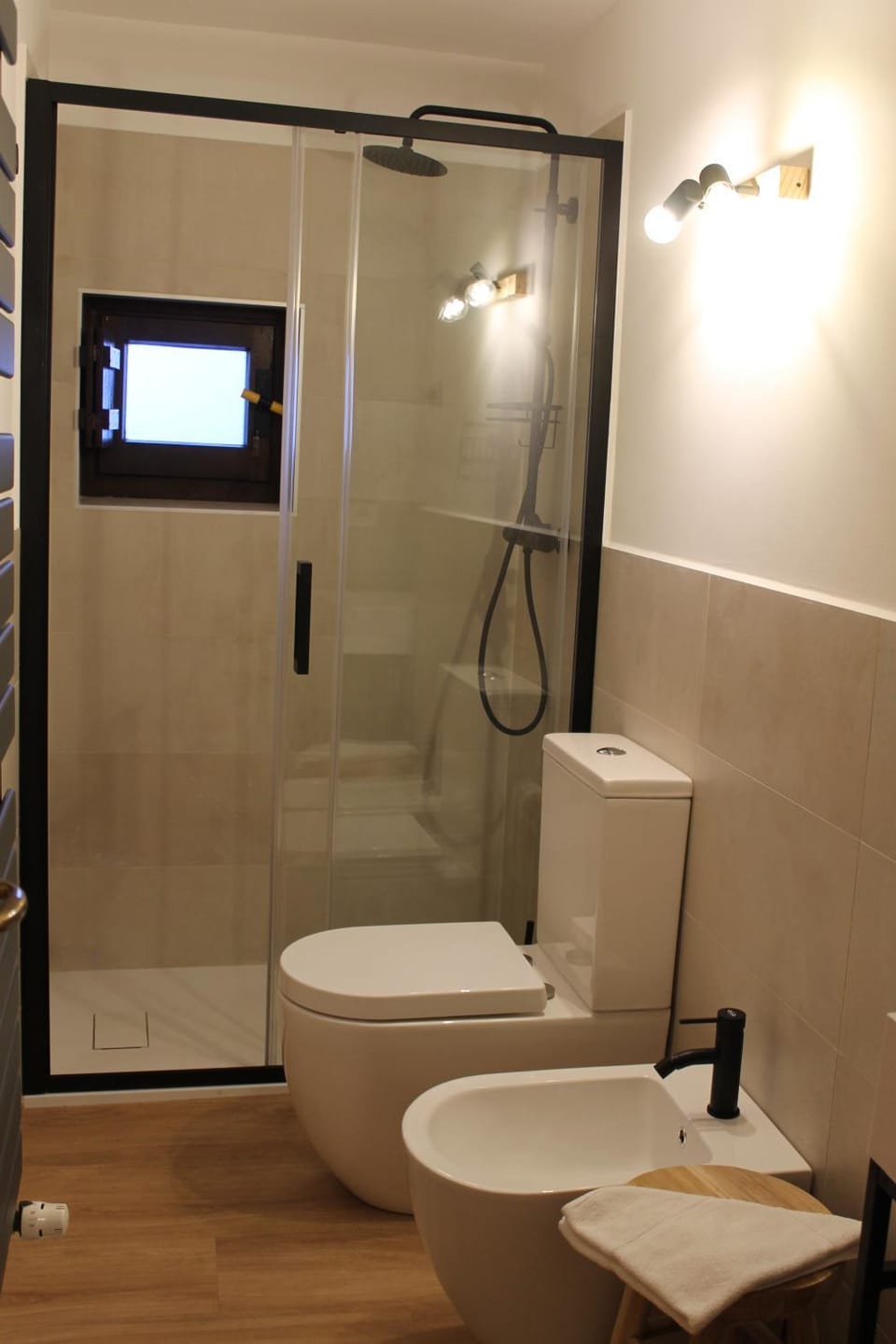 Shower, Toilet, Bathroom, bidet