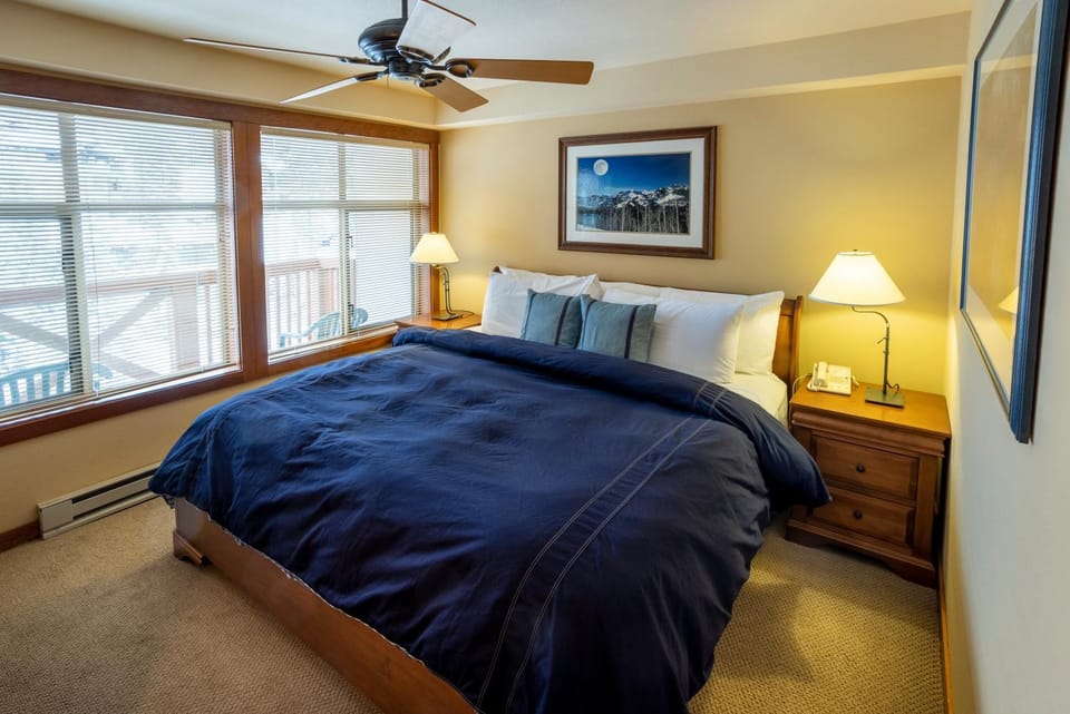 3413 - One Bedroom Den Standard Powderhorn Lodge condo Apartment in Wasatch County