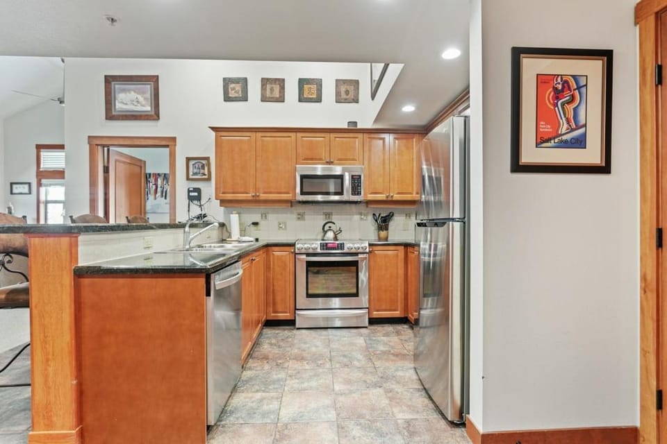 1311A - Two Bedroom Deluxe Eagle Springs West condo Apartment in Wasatch County