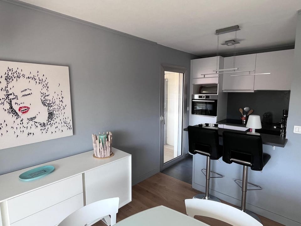 Les Glycines Apartment in Hauts-de-France